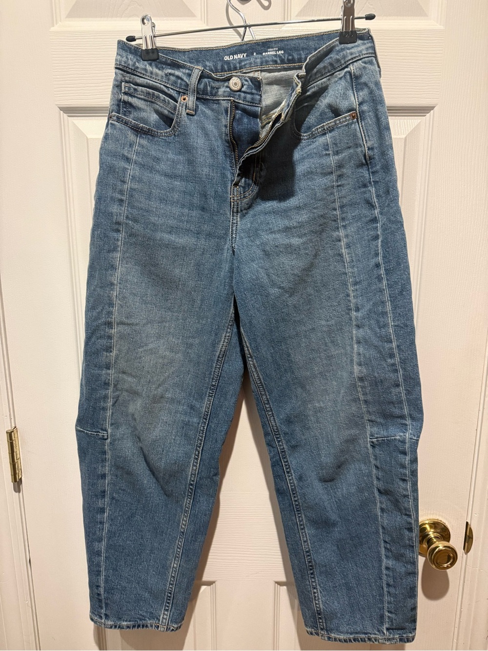 Old Navy Women's Blue High-Rise Barrel Jeans size 2